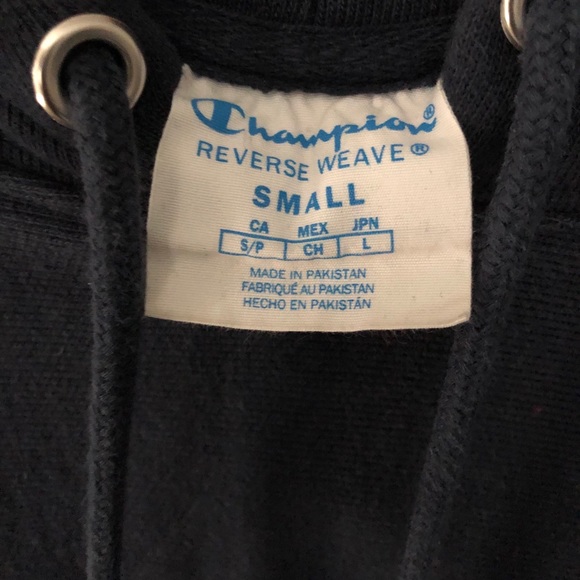 Champion Reverse Weave Hoodie (Used) - Picture 2 of 3